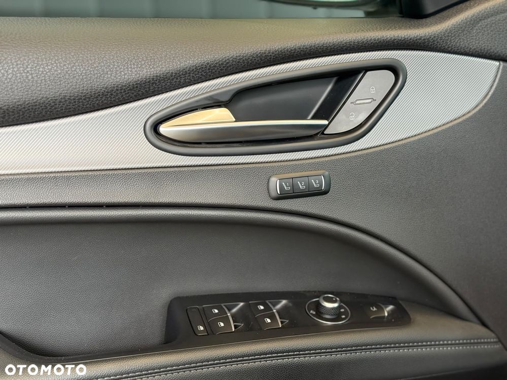 Alfa Romeo Stelvio 2.0 Turbo Veloce Q4 - 14