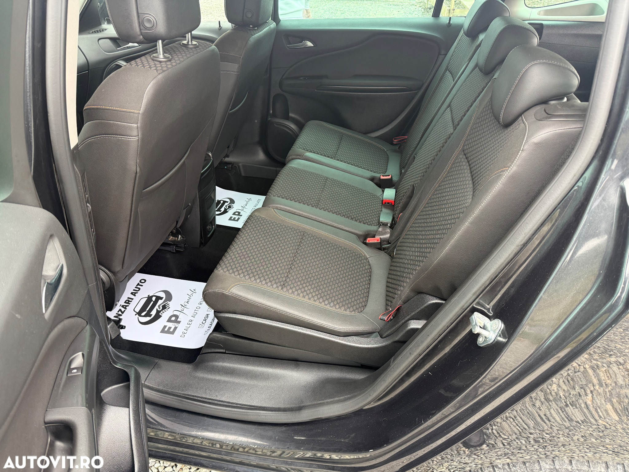 Opel Zafira 1.6 D Start/Stop Business Innovation - 14