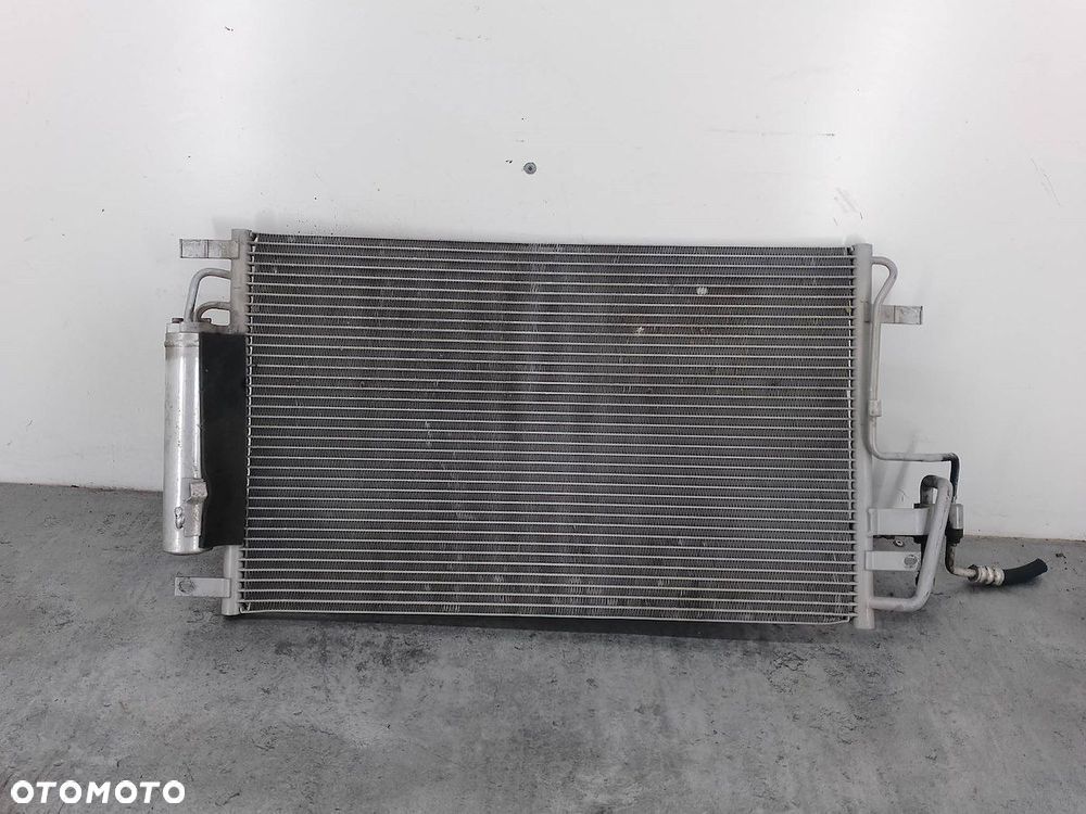 CHŁODNICA KLIMATYZACJI KIA SPORTAGE II 94801 2.0 CRDI - 4