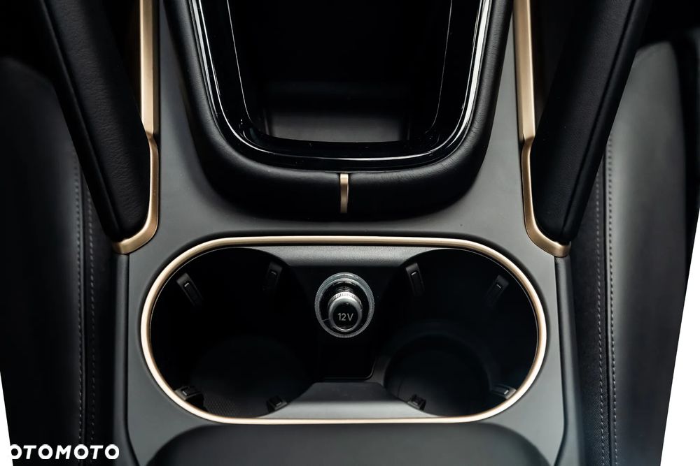 Porsche Cayenne Black Edition - 26