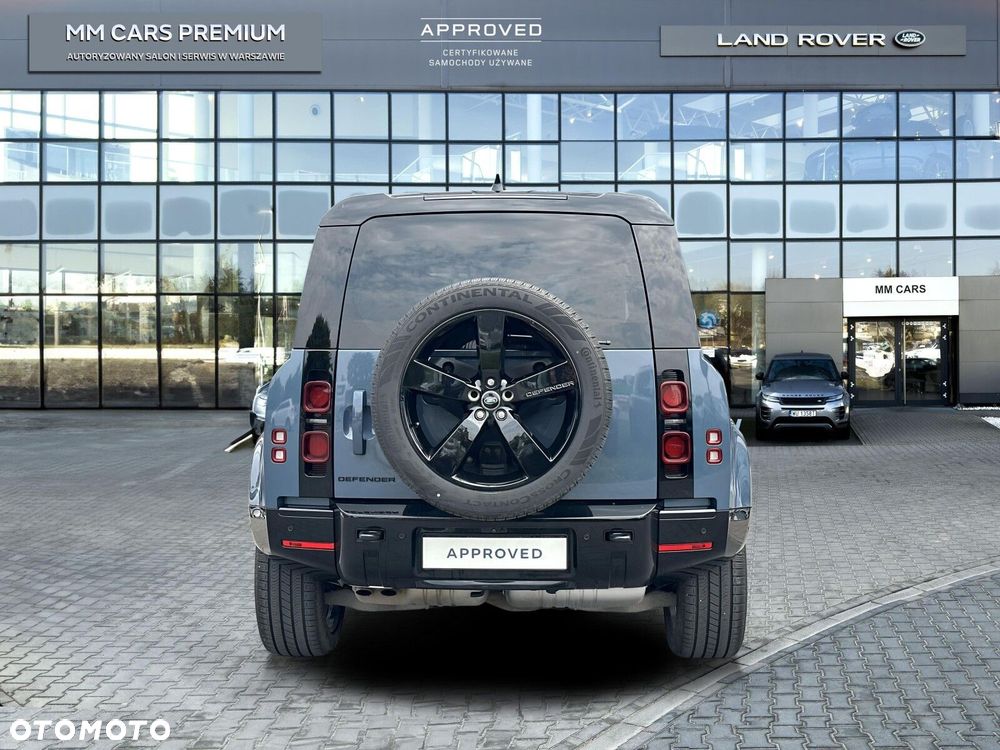 Land Rover Defender - 11