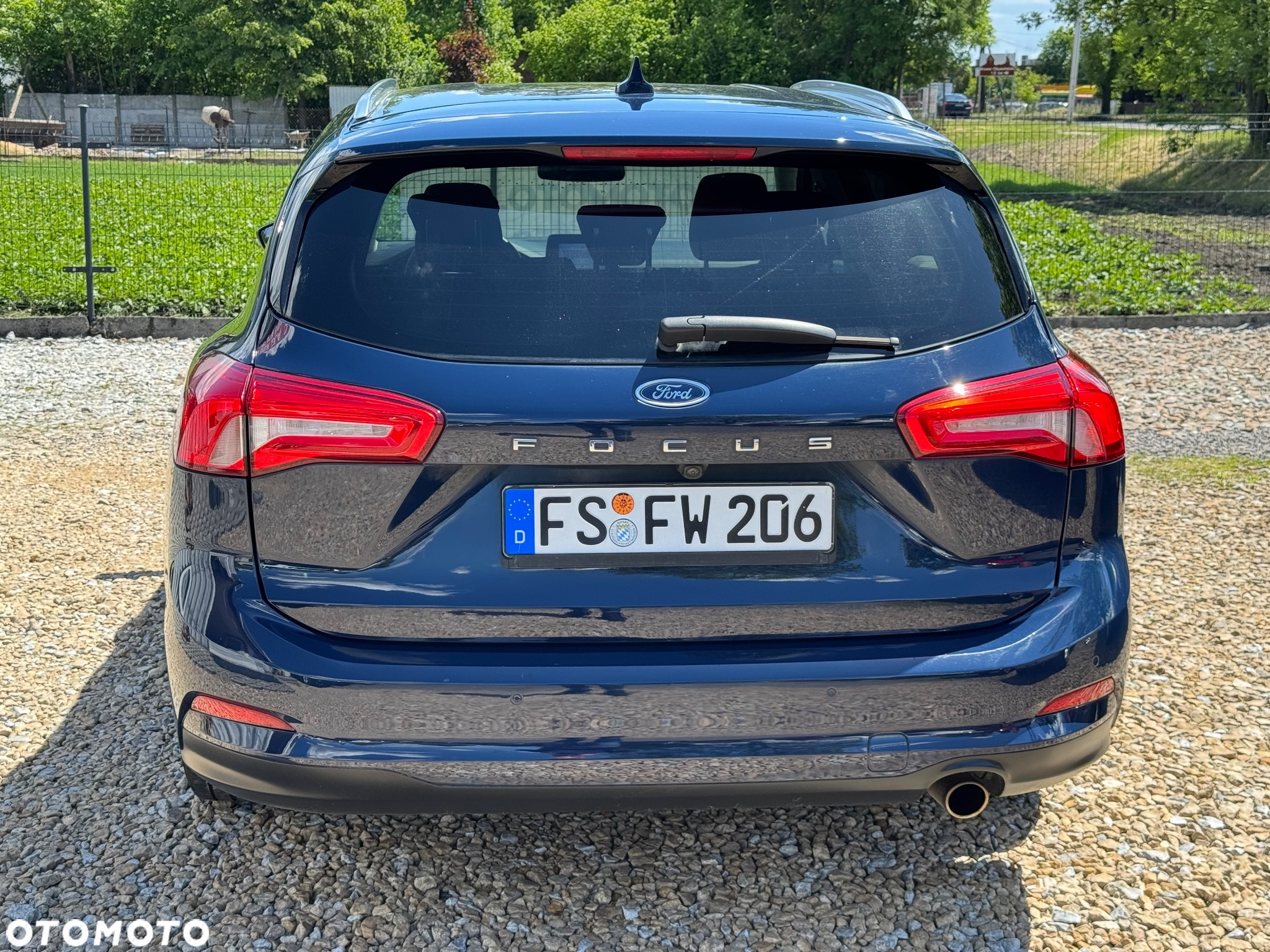 Ford Focus 1.0 EcoBoost Titanium - 12
