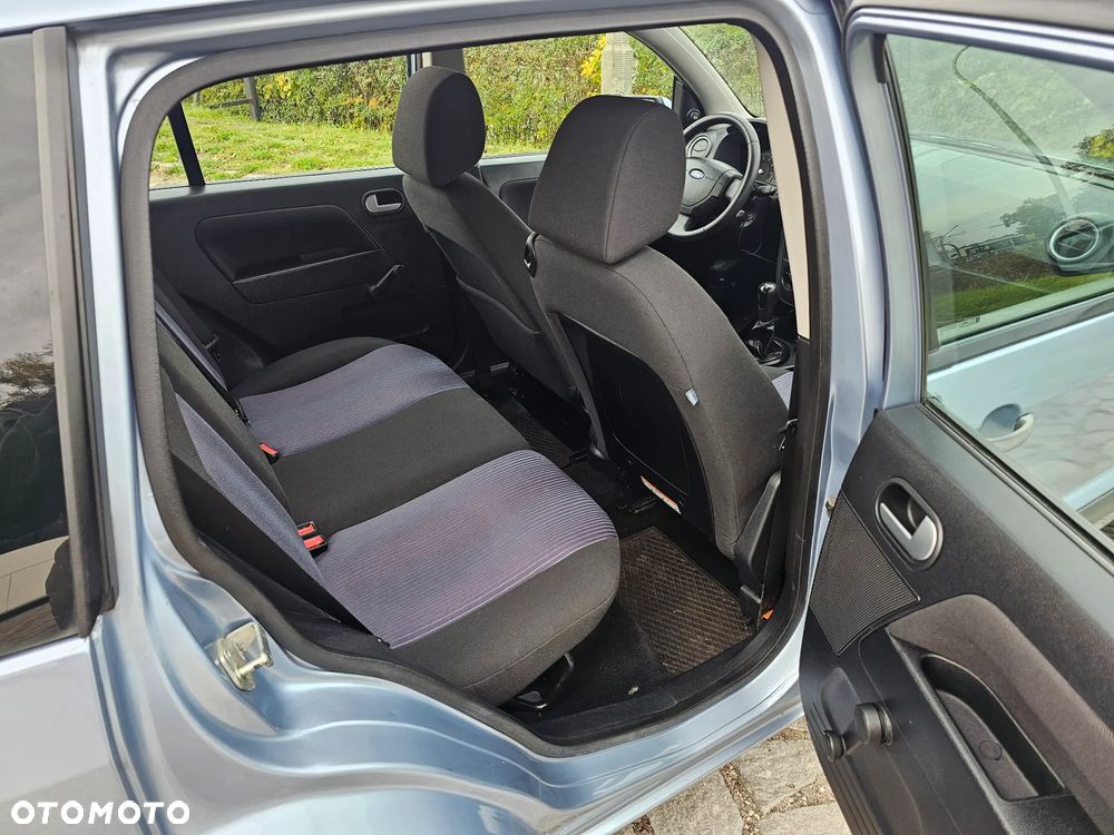 Ford Fusion 1.25 Ambiente - 11