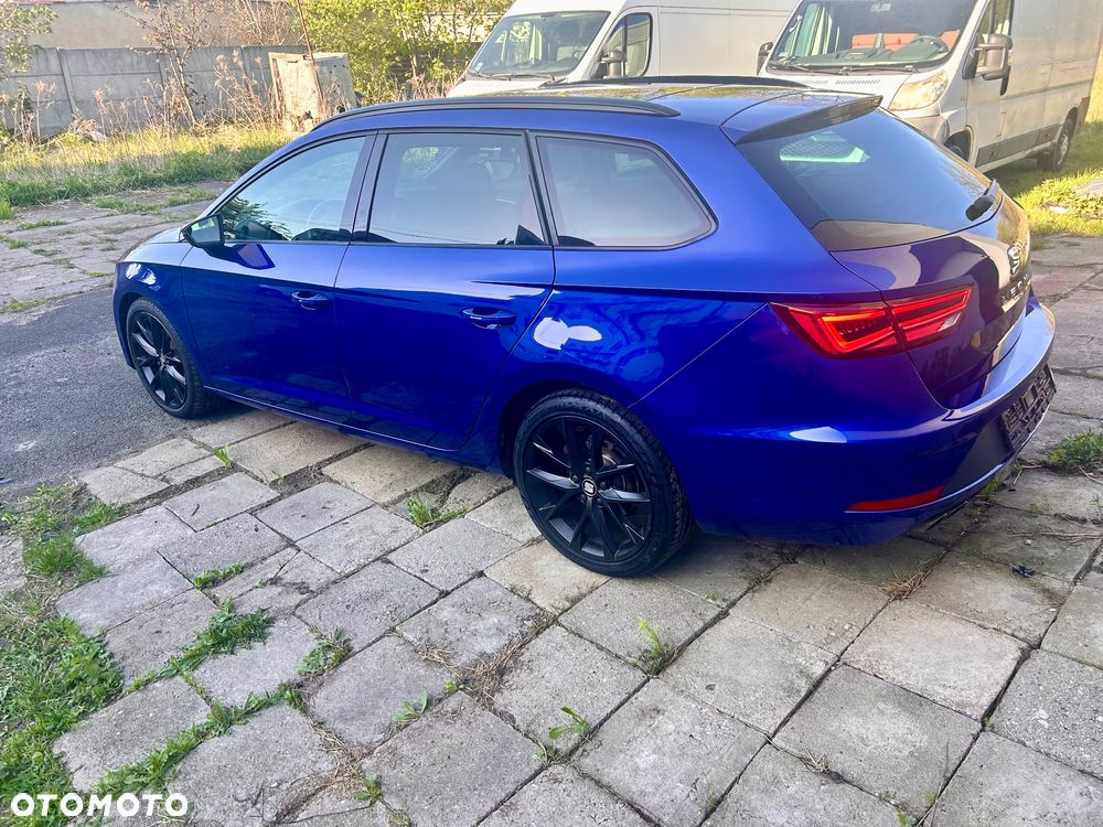 Seat Leon 2.0 TDI DPF DSG FR Black Matt Edition - 2