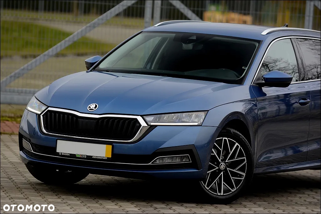 Skoda Octavia Combi 2.0 TDI DSG Ultimate - 8