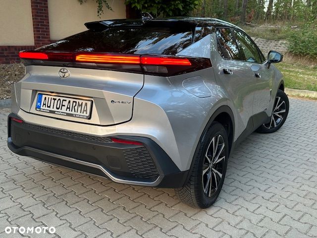 Toyota C-HR 2.0 Lounge Edition - 12