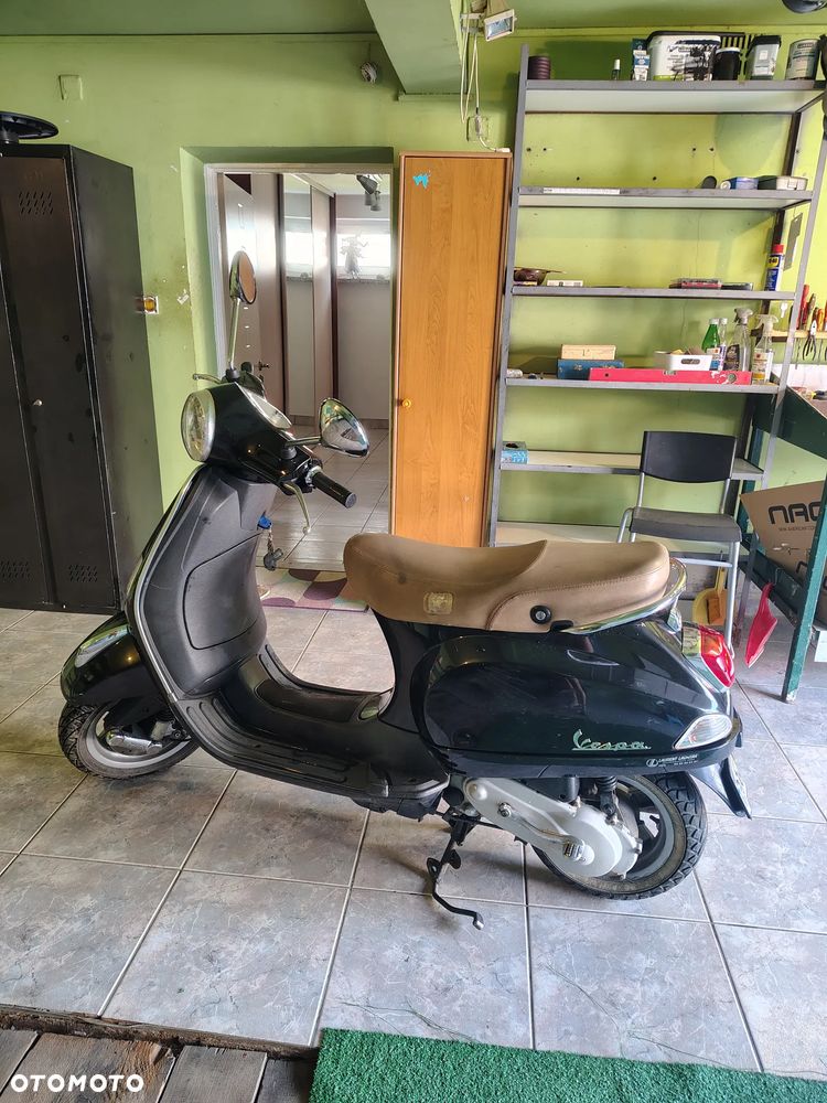 Vespa LX - 1