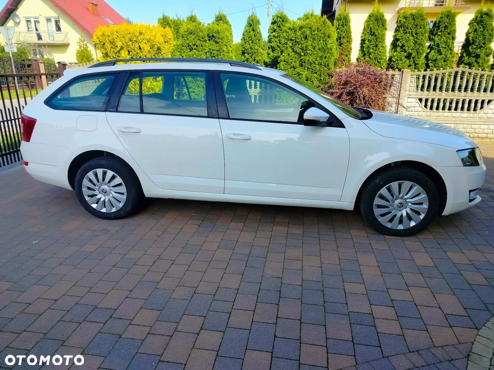 Skoda Octavia 1.6 TDI Active - 4