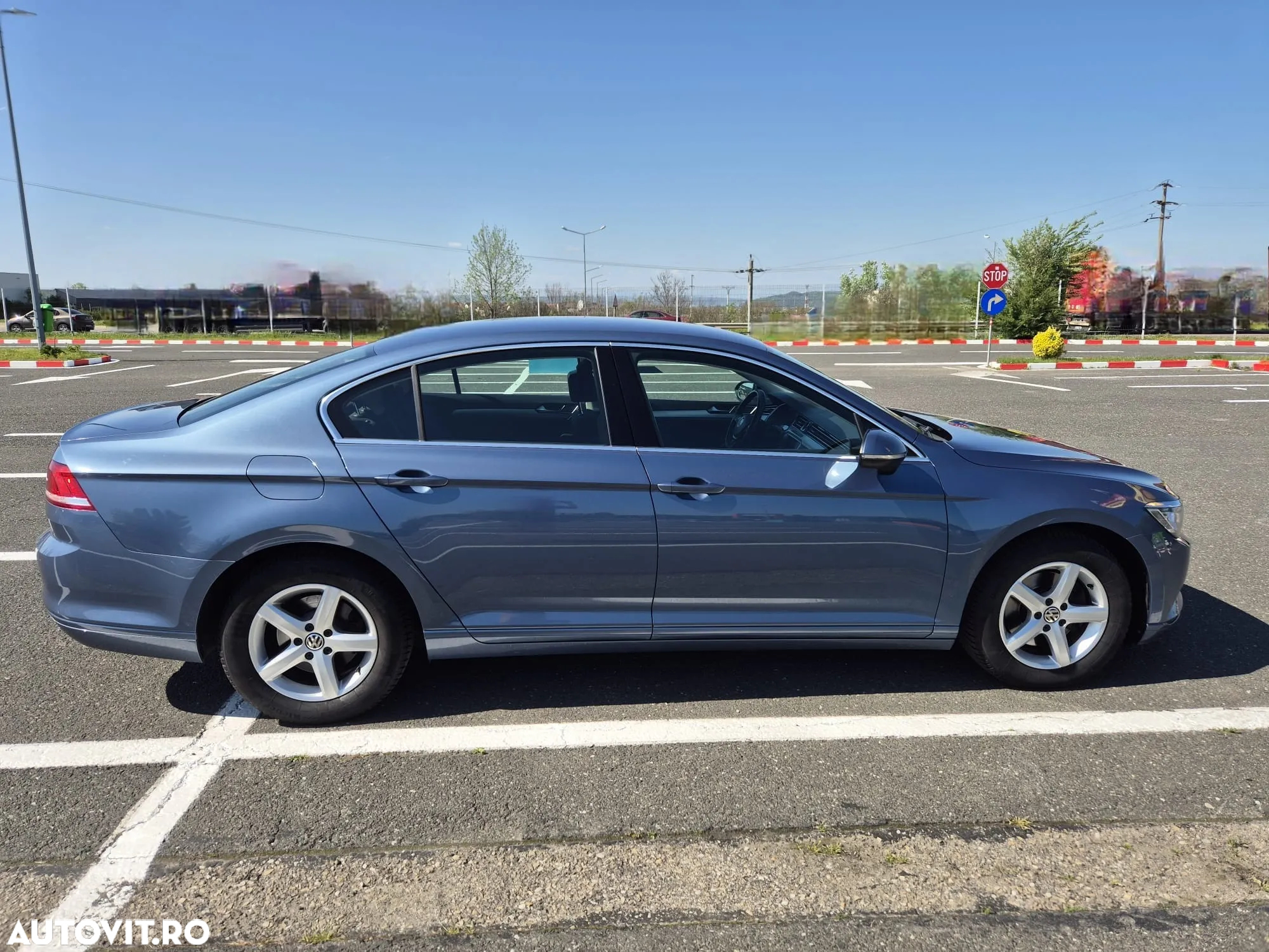 Volkswagen Passat 1.6 TDI (BlueMotion Technology) Comfortline - 6
