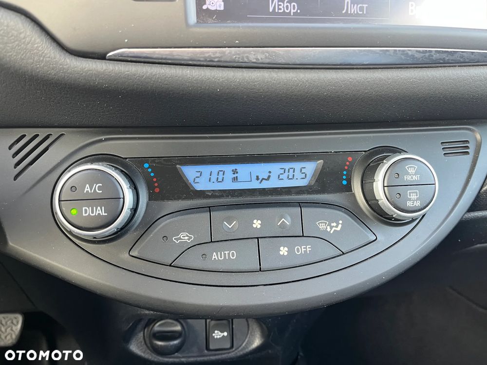 Toyota Yaris - 28