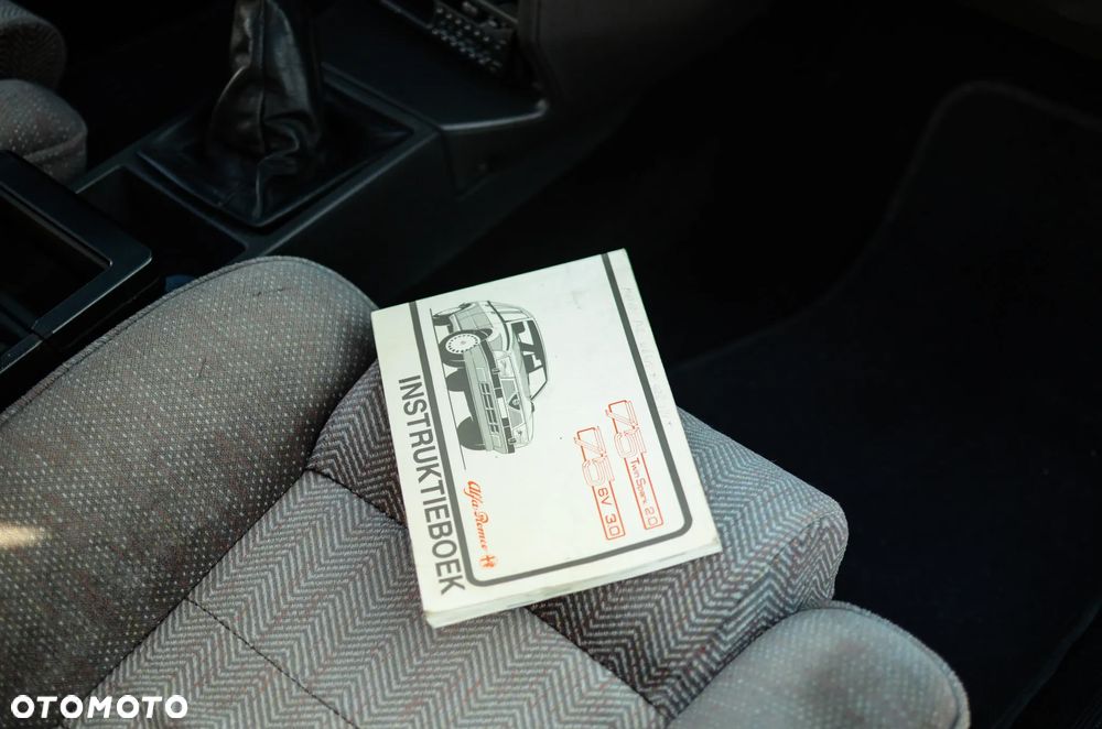 Alfa Romeo 75 2.0 Twin Spark Ltd - 23