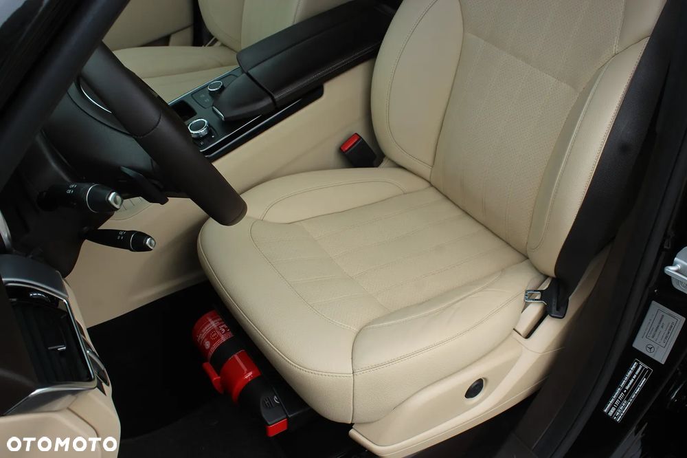 Mercedes-Benz GLE 250 d 4-Matic - 32