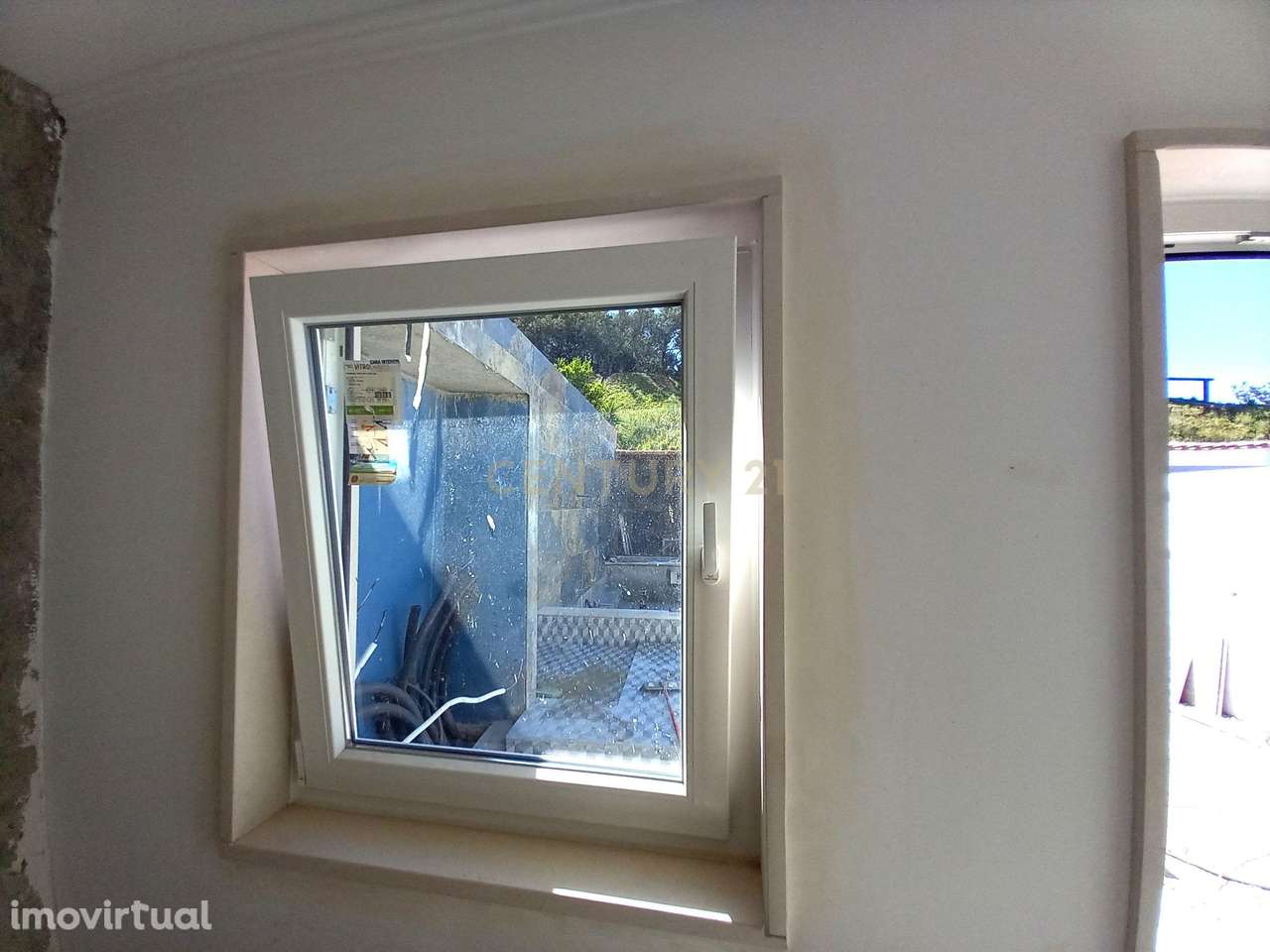 T2 NOVO COM PISCINA NA ZONA HISTÓRICA DO SEIXAL - Grande imagem: 3/15