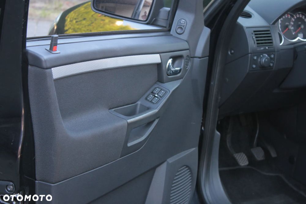 Opel Meriva - 18