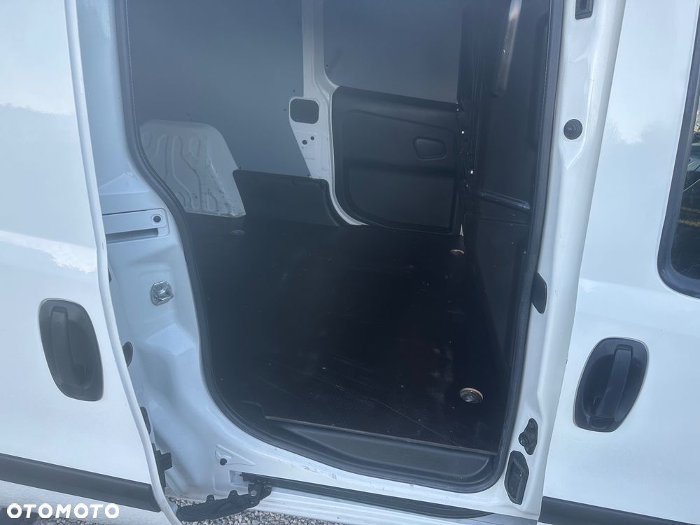 Opel Combo - 12