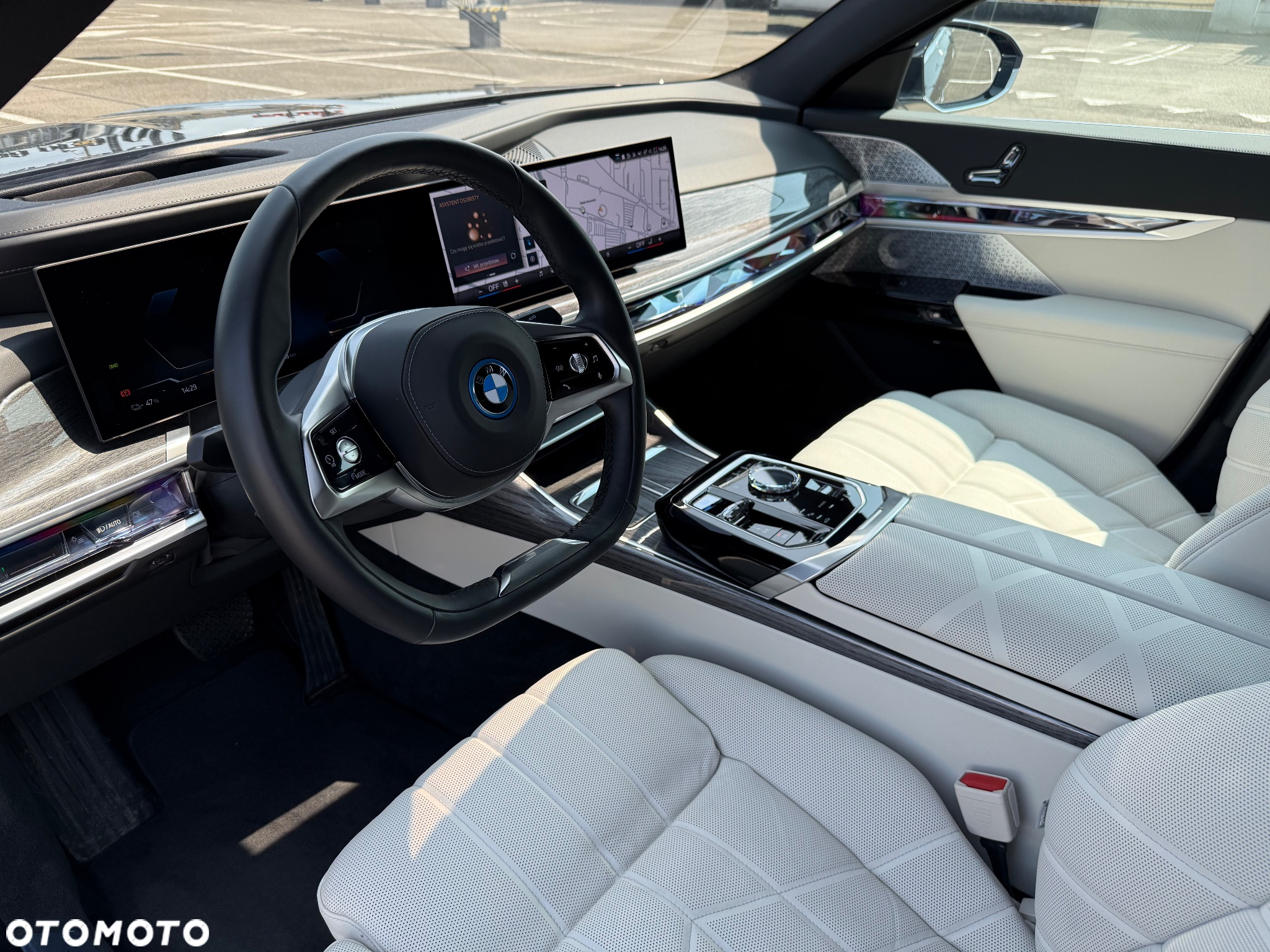 BMW i7 xDrive60 - 14