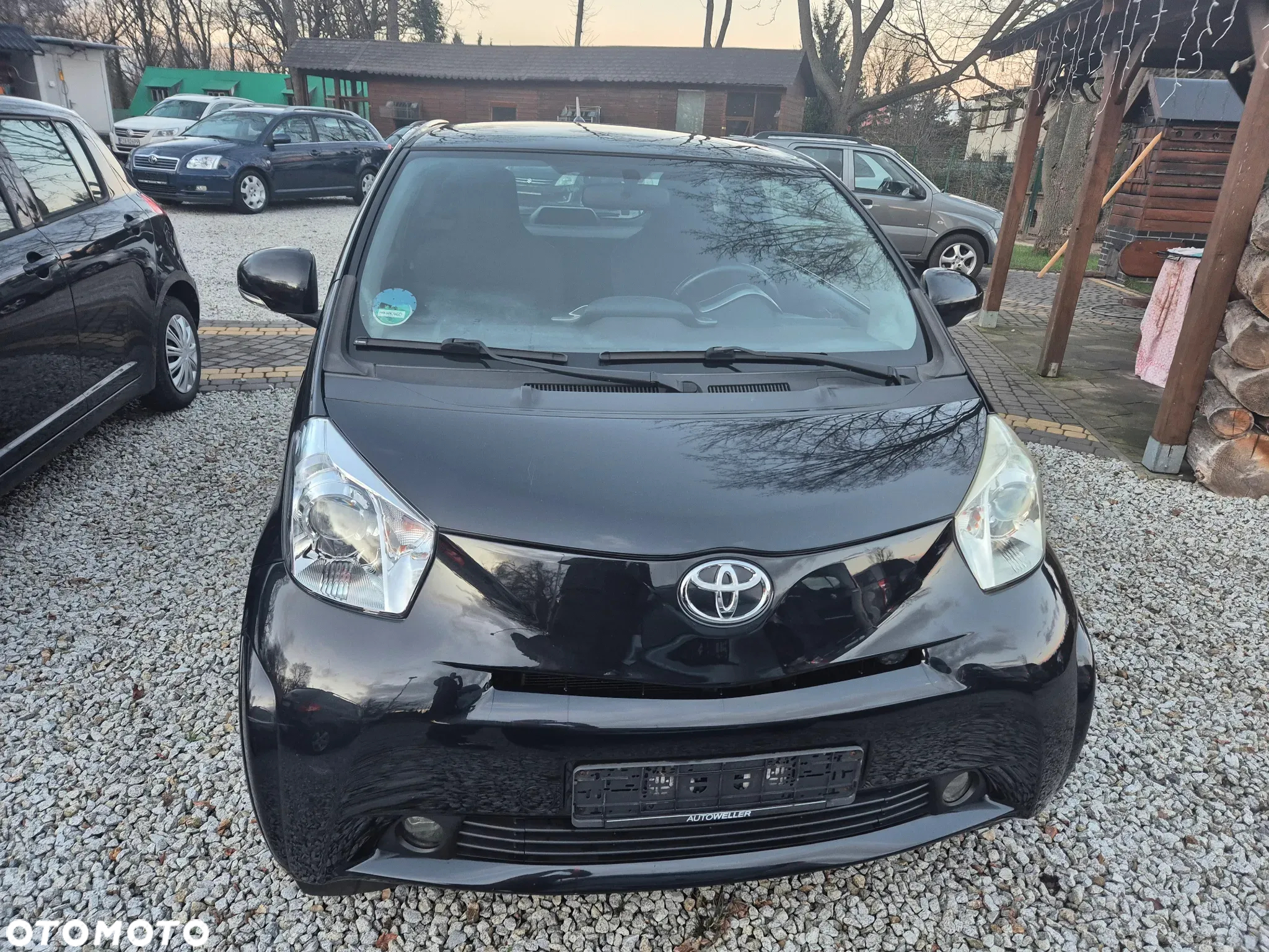Toyota iQ 1.0 Sol - 9