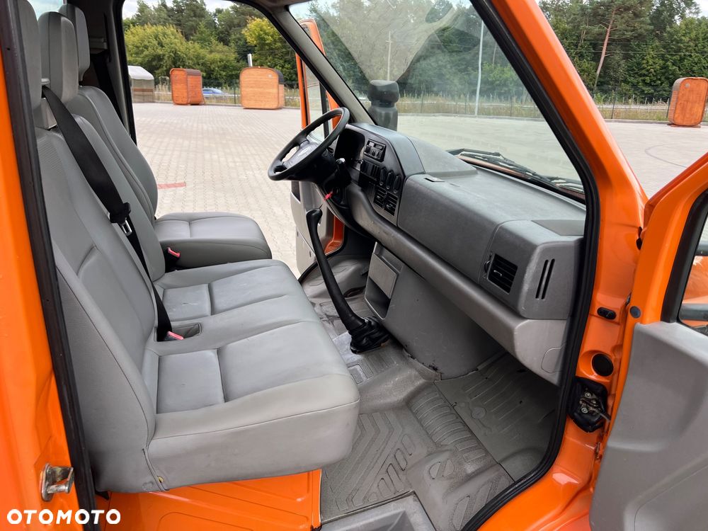 Volkswagen LT - 16