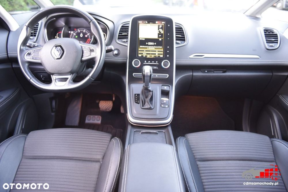 Renault Scenic - 22