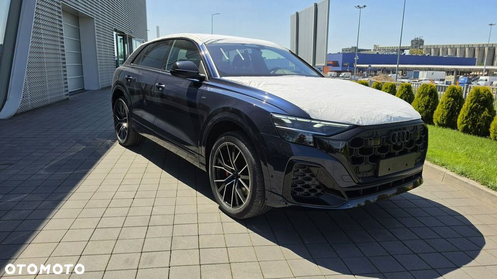 Audi Q8 - 5