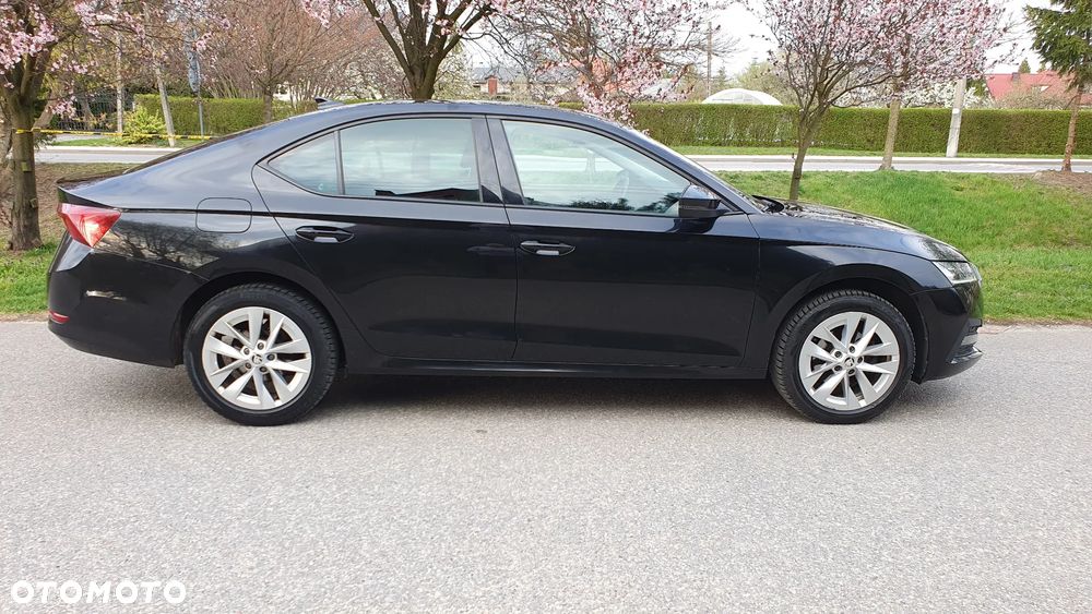 Skoda Octavia 1.5 TSI ACT Ambition - 8