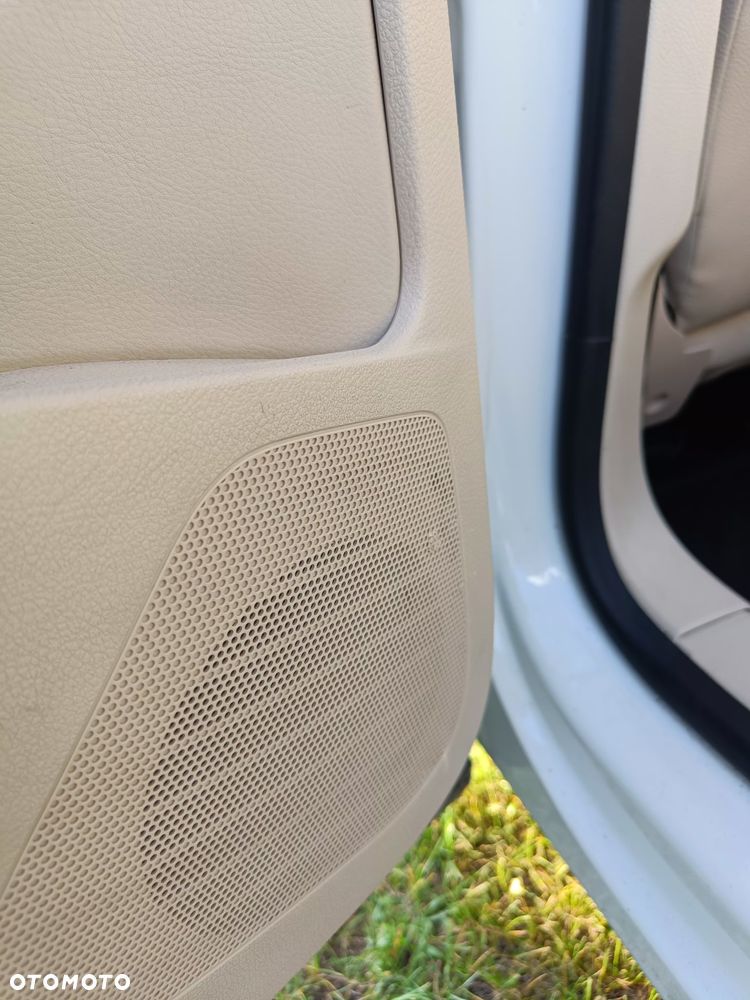 Volkswagen Tiguan - 28