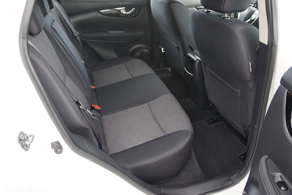 Nissan Qashqai - 15