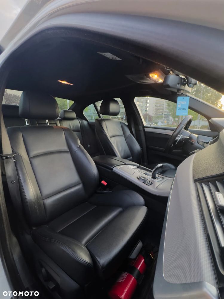 BMW Seria 5 520d xDrive - 21