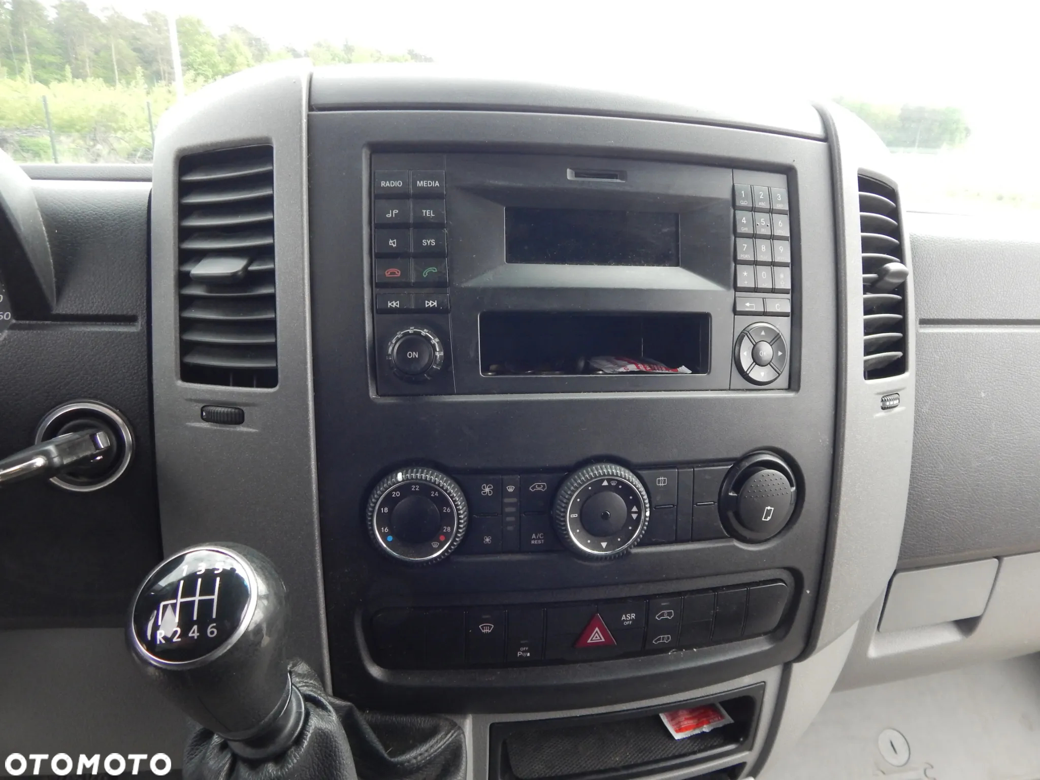 Volkswagen CRAFTER L3H2 - 18