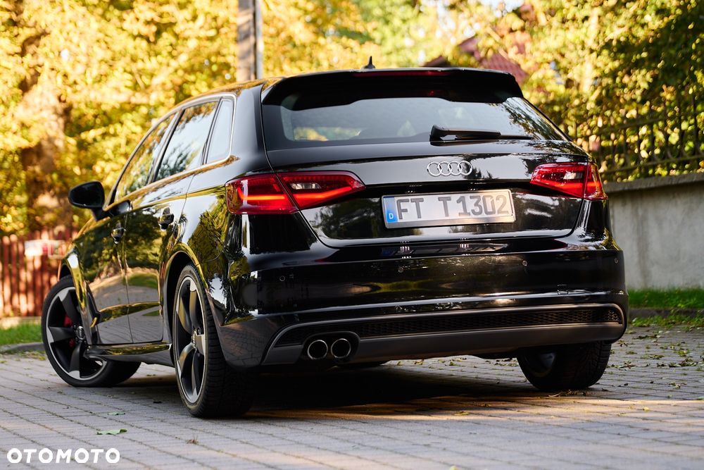 Audi A3 Sportback 1.8 TFSI S line Sportpaket - 2