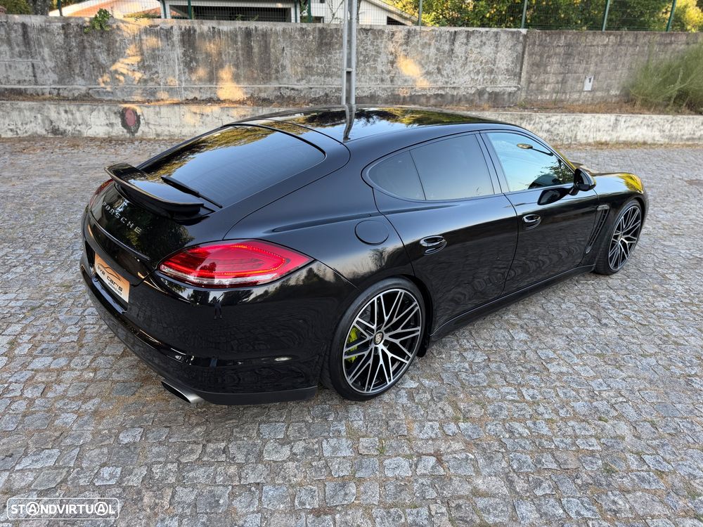 Porsche Panamera Platinum Edition - 32