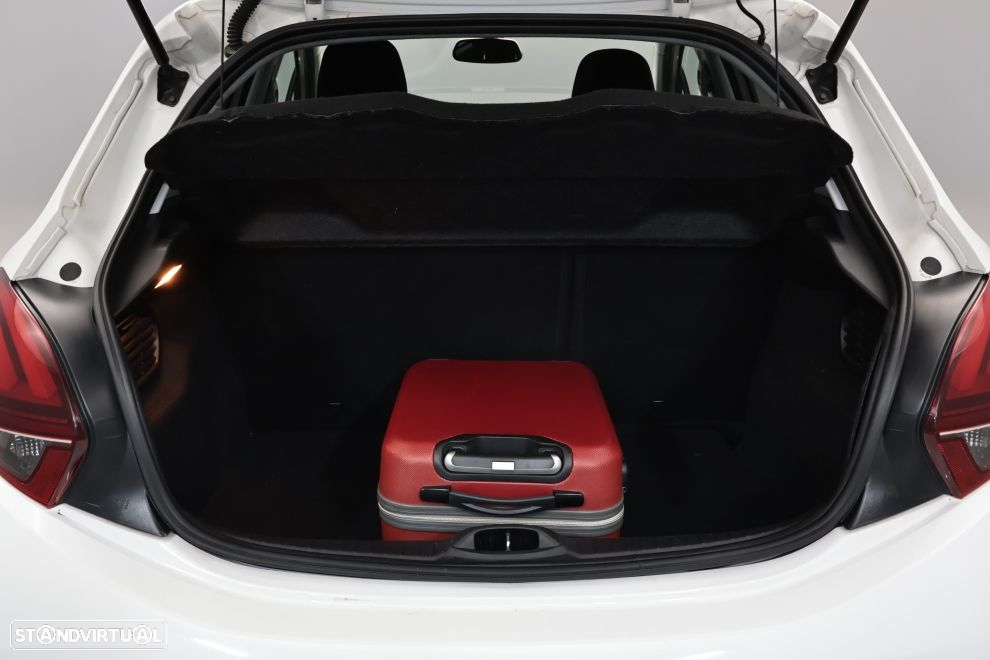 Peugeot 208 1.5 BlueHDi Signature - 26