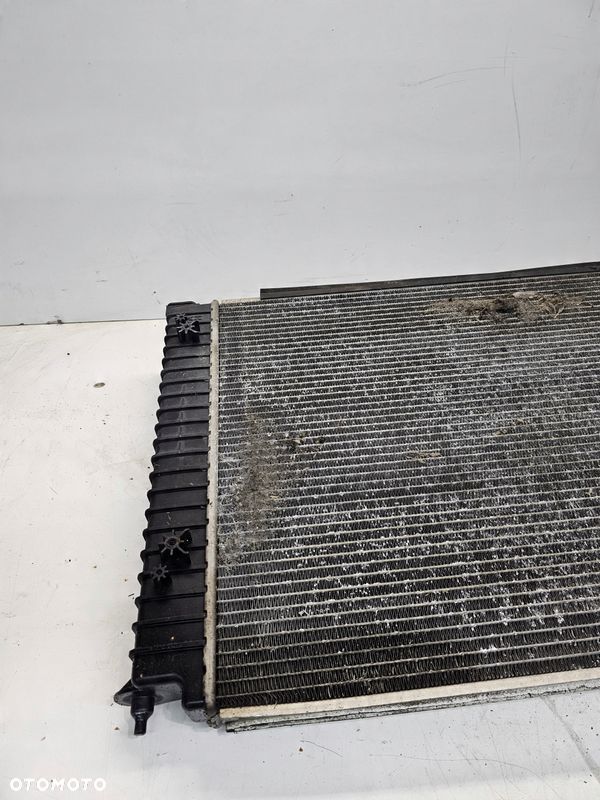 CHŁODNICA WODY 2.0 TDI AUDI A6 C6 4F0121251P AUTOMAT - 4