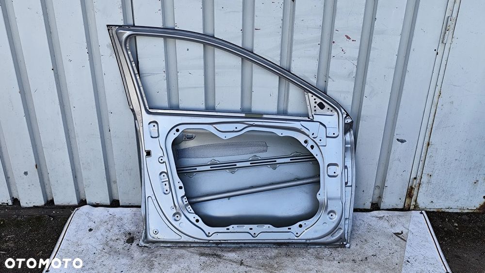 DRZWI PRZEDNIE LEWE PRZÓD HYUNDAI I30 III 2017- - 12