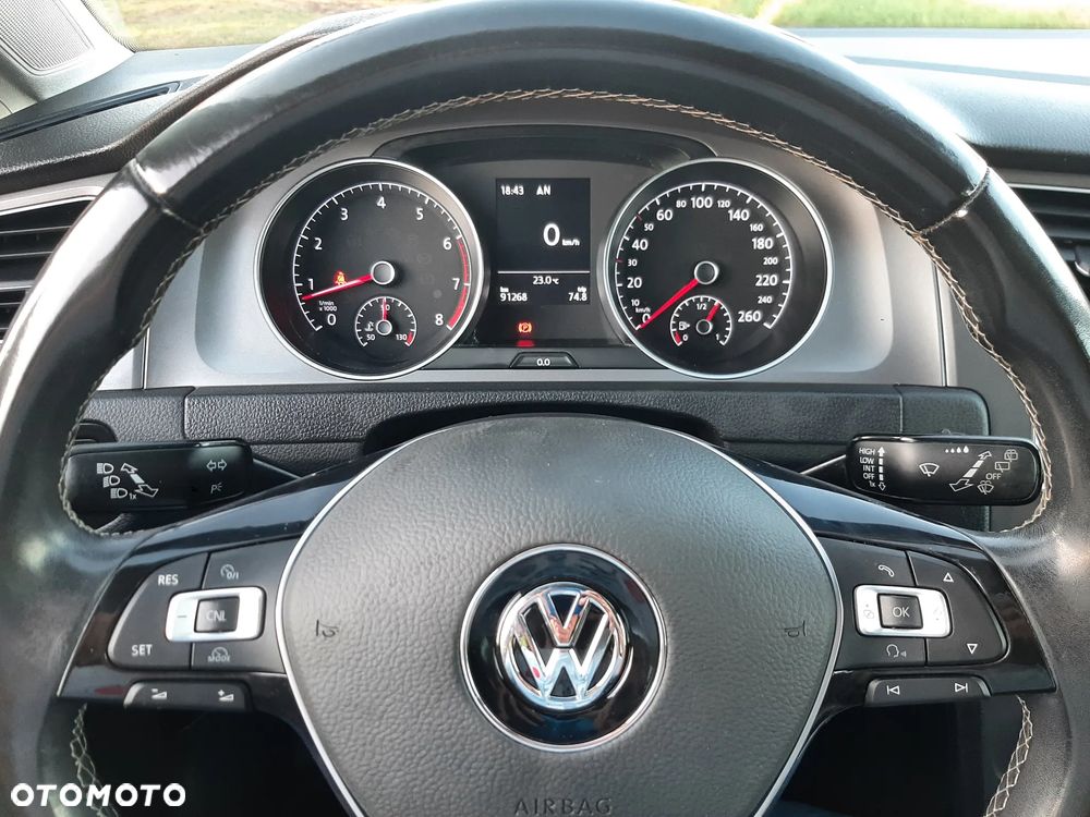Volkswagen Golf 1.2 TSI BlueMotion Technology Lounge - 7