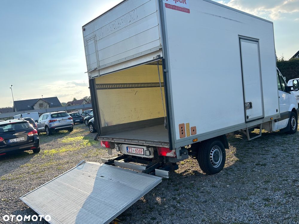 Mercedes-Benz Sprinter - 8