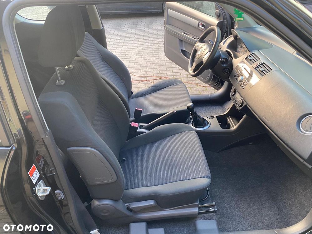 Suzuki Swift - 20