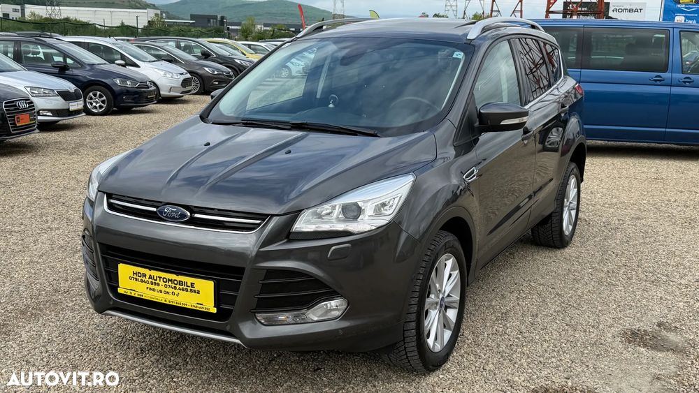 Ford Kuga 2.0 TDCi 4WD Powershift Titanium - 5