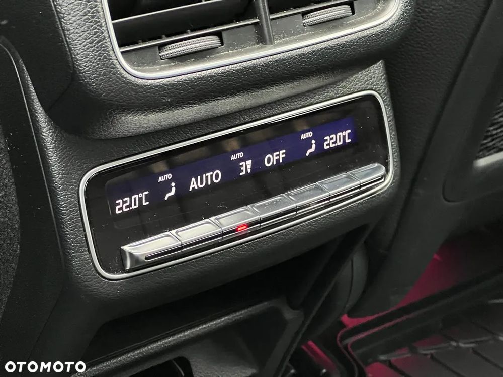 Mercedes-Benz GLE - 13