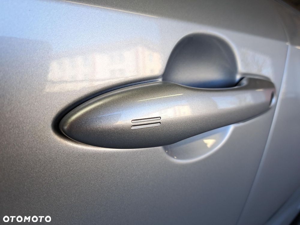 Toyota Corolla 1.8 Hybrid Style - 37