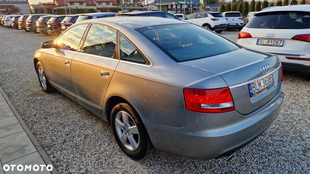 Audi A6 Limousine 2.4 - 4