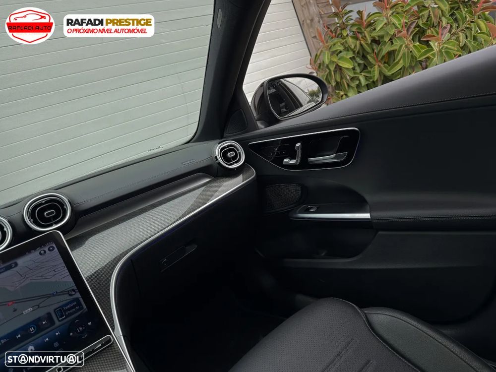 Mercedes-Benz C 300 e T 9G-TRONIC AMG Line - 29