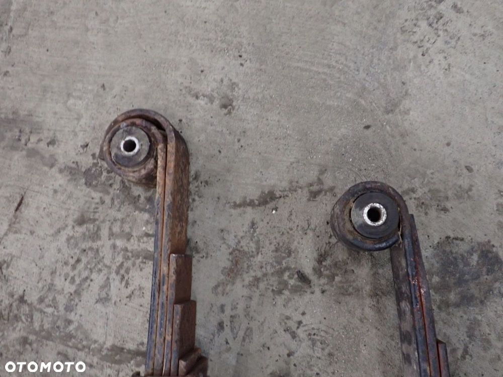 RESORY PIÓROWE TYŁ DAEWOO LUBLIN III 7PIÓR - 9