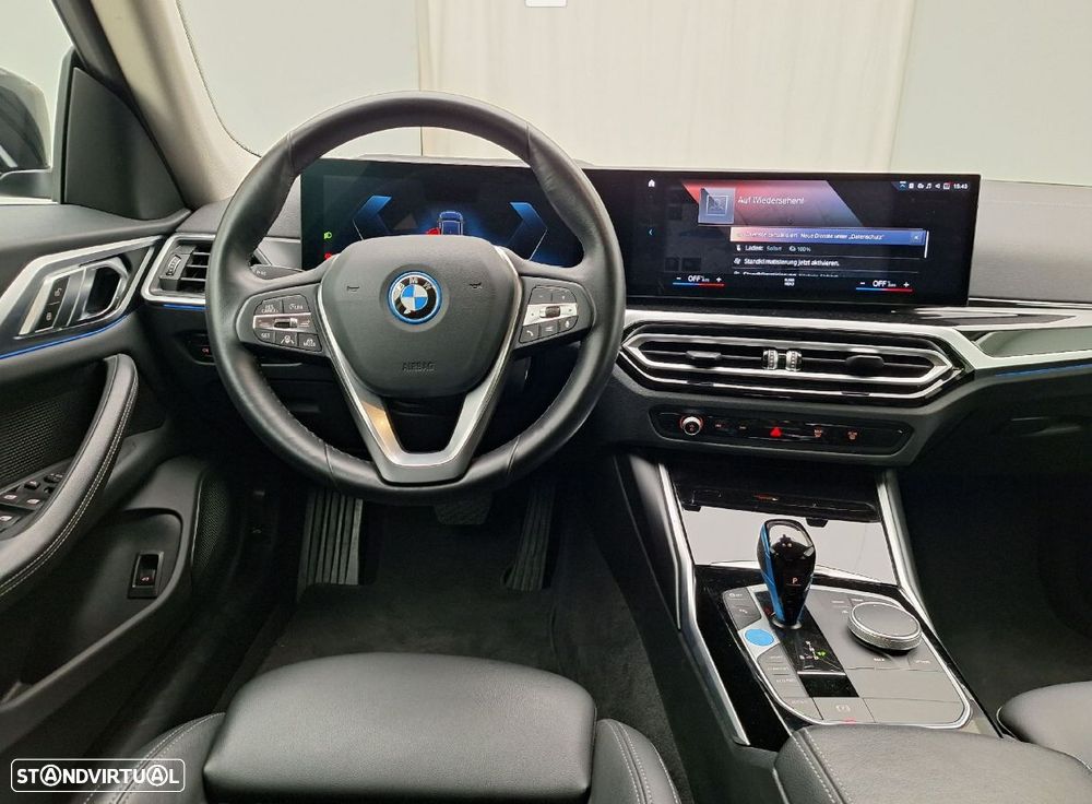BMW i4 eDrive40 — fotografia 3