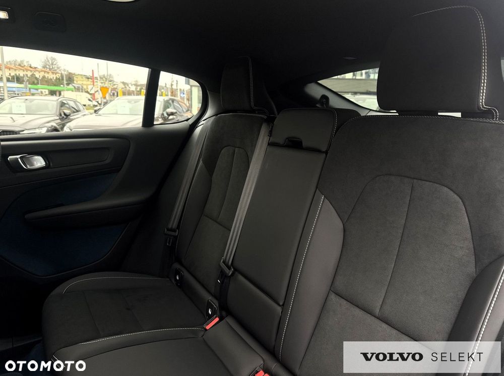 Volvo C40 - 30