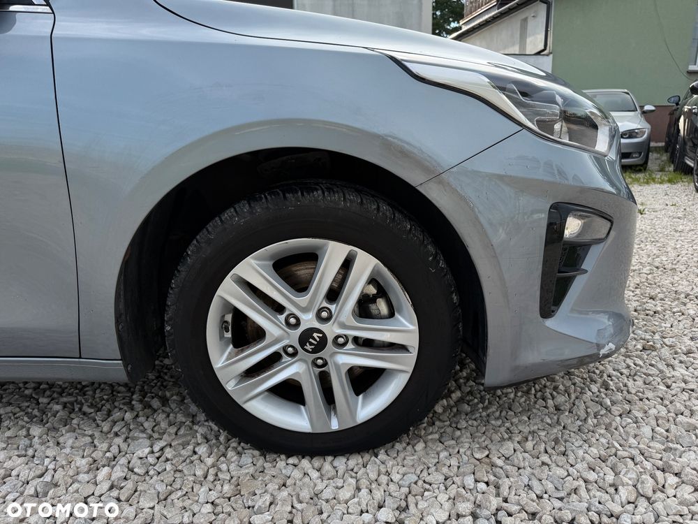 Kia Ceed - 23