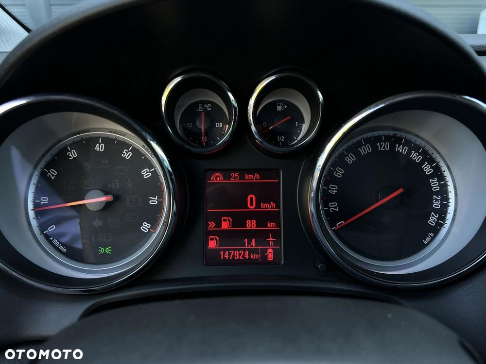 Opel Astra - 16