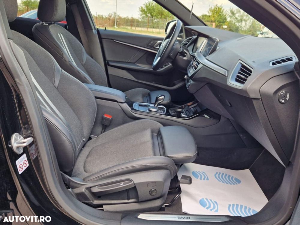 BMW Seria 2 218d AT - 6