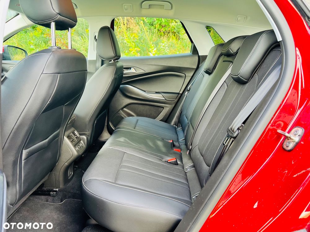 Opel Grandland X 1.2 Start/Stop Business INNOVATION - 30