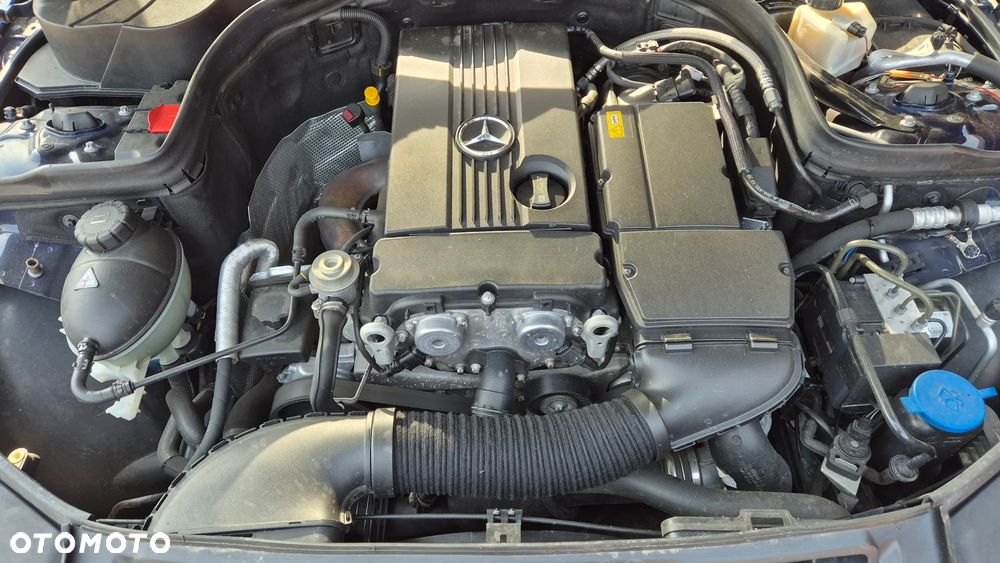 Mercedes-Benz Klasa C 180 Kompressor Automatik Avantgarde - 39